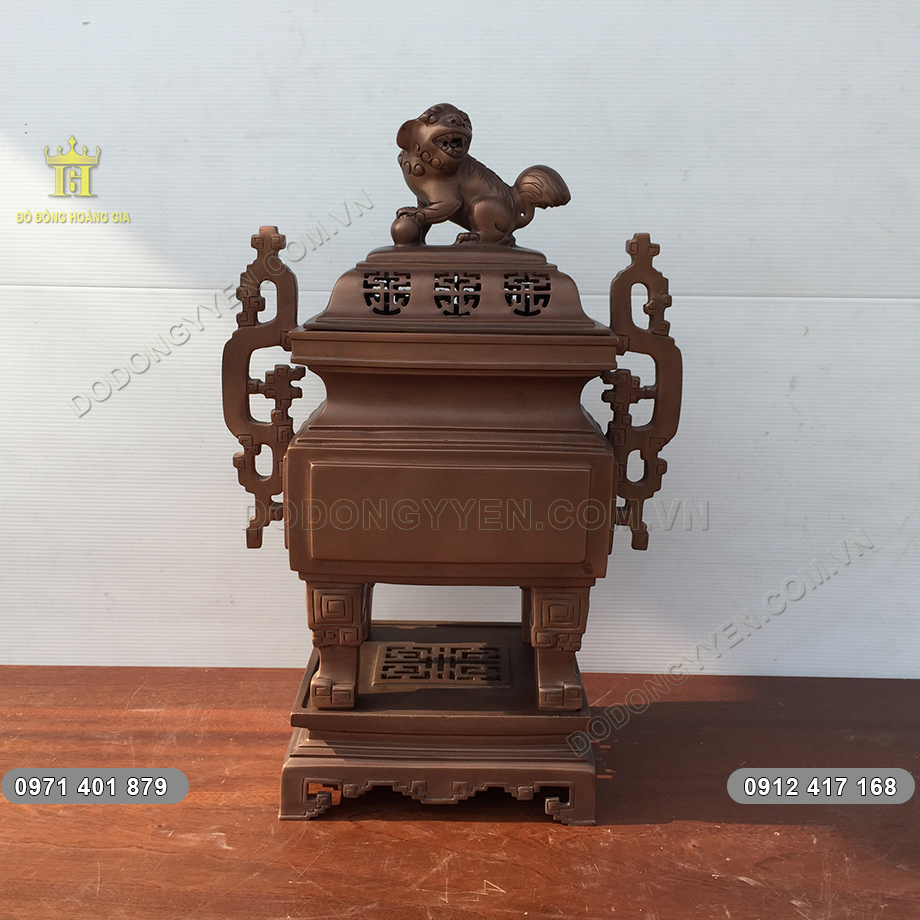 tam sự đỉnh vuông